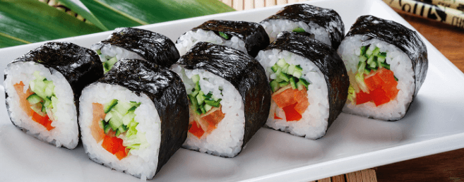 Как проявляется отравление роллами и суши