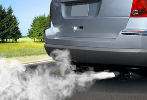 Первая помощь и лечение отравления выхлопными газами автомобиля
