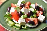 Сколько калорий в греческом салате